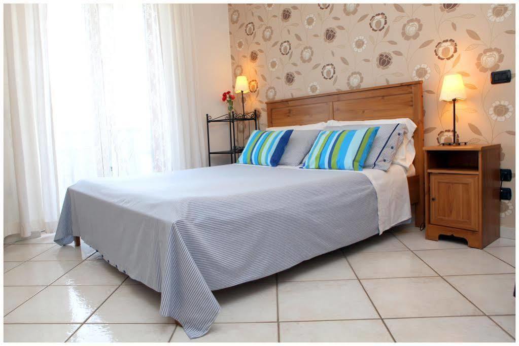 Certe Notti - Suites Πομπηία Εξωτερικό φωτογραφία